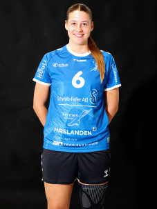 #6 Enya Périat