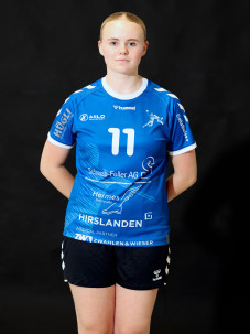 #11 Anne-Julie Stucki