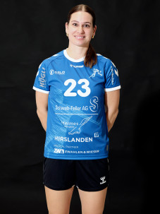 #23 Simone Linder