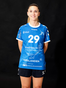 #29 Jasmine Stebler